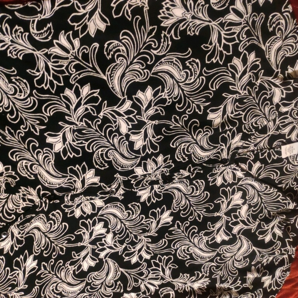 Catherine's 18/20W Blouse